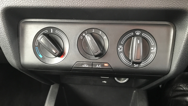 Skoda Fabia 1.0 TSI Colour Edition 5dr Petrol Hatchback